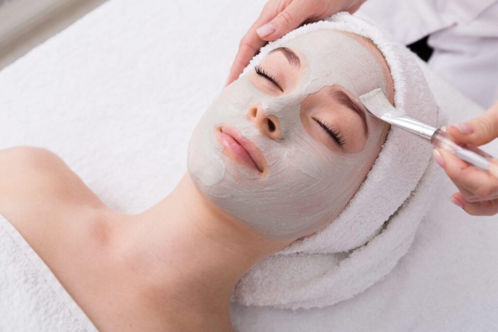 facial for women at home