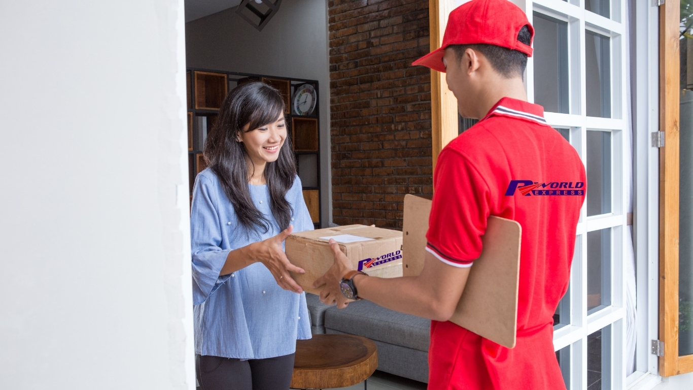 Courier UK to India