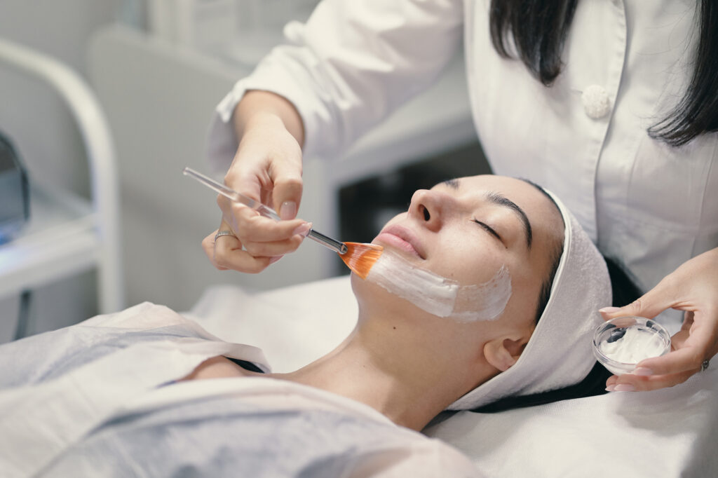 Skin Whitening Treatment in Dubai.