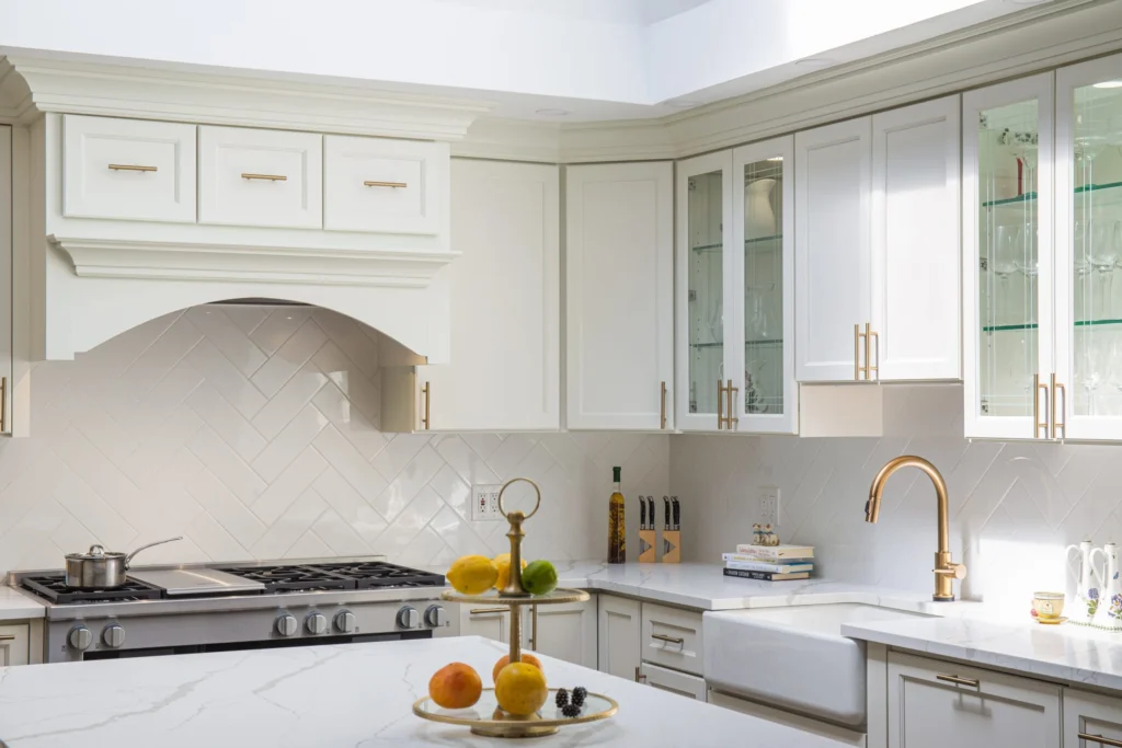 custom kitchen cabinets Mississauga