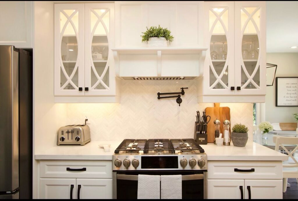 custom kitchen cabinets Mississauga