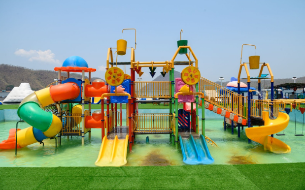 water play equipment manufacturers